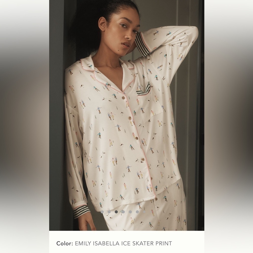 New Medium Anthropologie Briar Piped Pajama Top Button Down Ice Skate Winter Ski